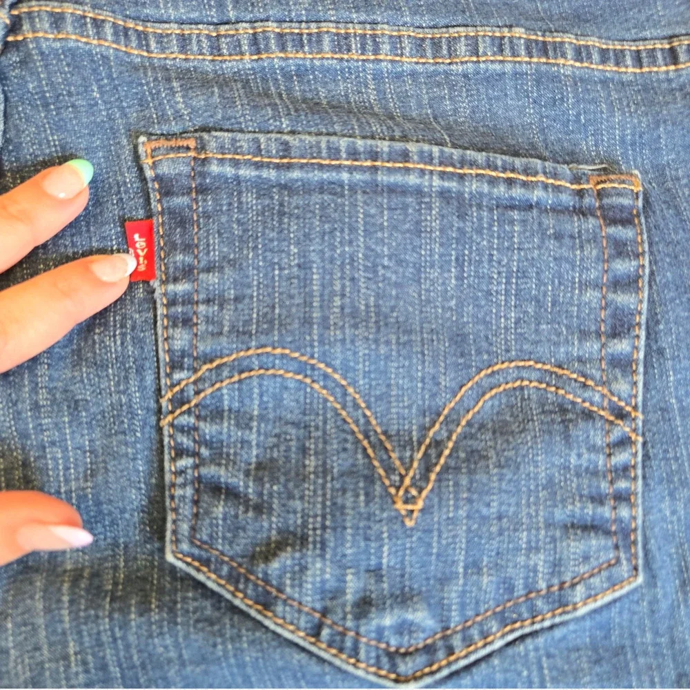 Levi's 512 Perfectly Shaping Medium Wash Mid Rise Wide Leg Bootcut Jeans Size 12